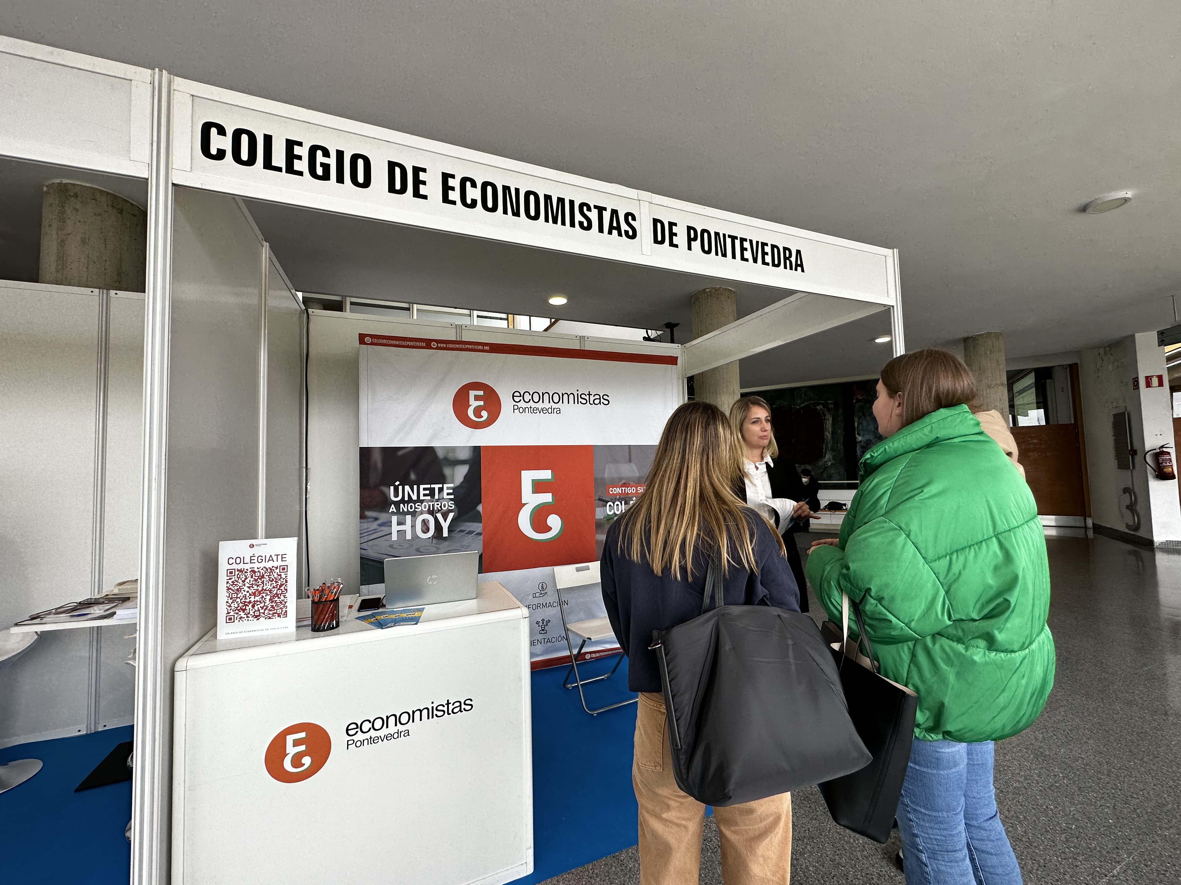 Caseta Colexio de Economistas