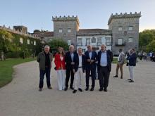 Recepción y cóctel en el Pazo Quiñones de León con el alcalde de Vigo, Abel Caballero 