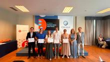 Premiados con la decana y el vicedecano